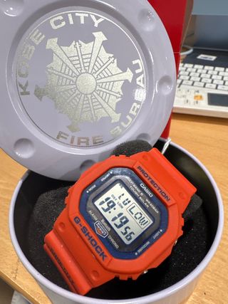 Casio G-Shock GW-B5600FB-4JR Rojo