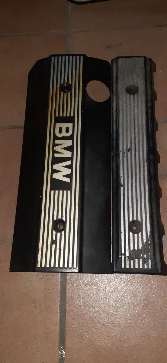 Tapas motor BMW M50B25 colector gordo