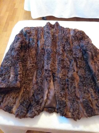 Chaquetón marrón de piel atracan 