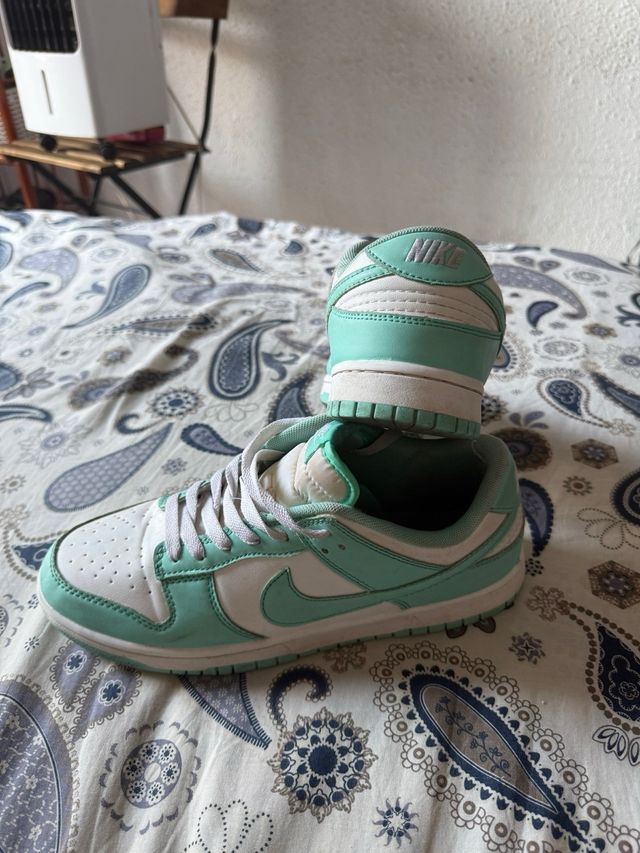 Nike Dunk Low - Zapatillas Teal/Blanco