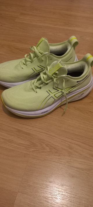 Zapatillas Asics Nimbus 26 amarillas