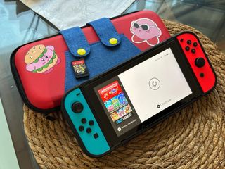 Nintendo Switch Azul/Rojo con Splatoon 3 y mando