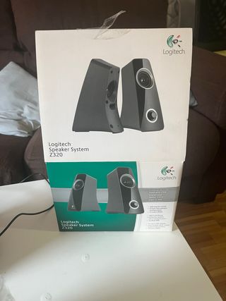 Altavoces Logitech Z320