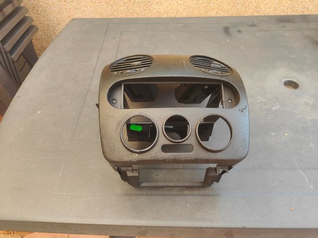 Calandra central VW New Beetle