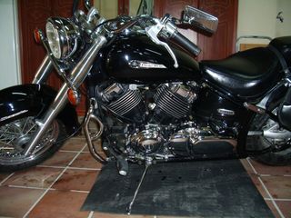 Yamaha XVS650A Drag Star