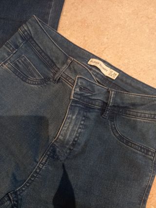 3 Pantaloni Jeans: Blu e Marrone