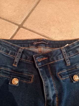 3 Pantaloni Jeans: Blu e Marrone