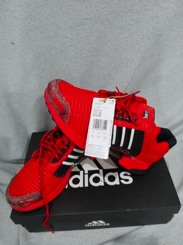 Zapatillas Adidas - Rojas y Negras