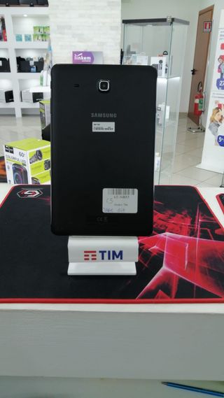 Samsung Galaxy Tab E SM-T560 usata