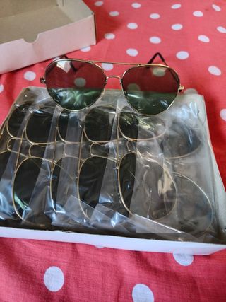 Gafas sol aviator doradas