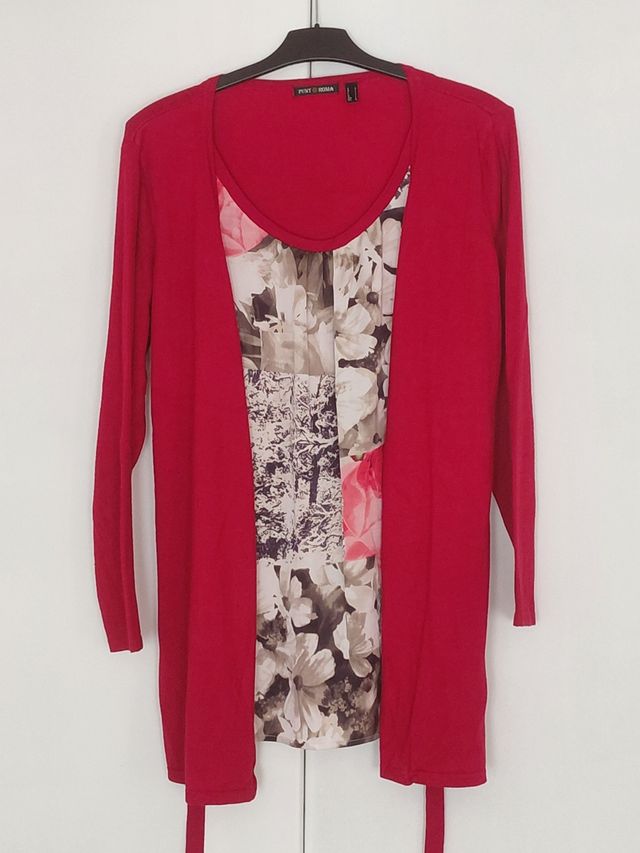 Chaqueta roja+Blusa Punt Roma