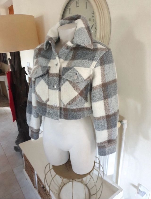 Chaqueta Bershka cuadros gris beige XS