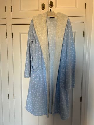 Bata estrellas - Azul y blanca