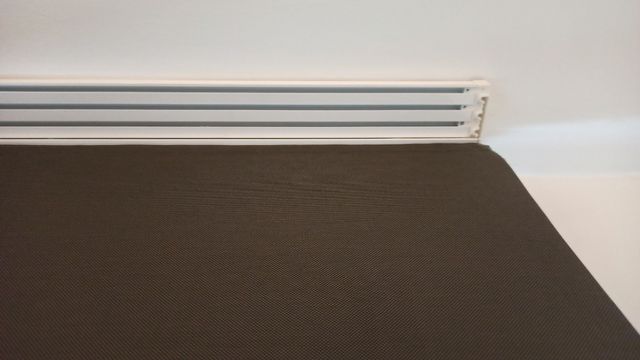 Cortinas Panel Japonés - Blancas y Marrón oscuro