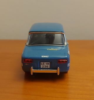 Renault 8 Scalextric