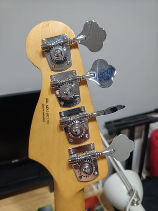 Bajo Fender Precision Bass "Pino Palladino"