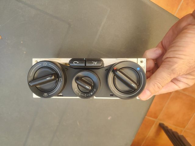 Control climatizador VW New Beetle