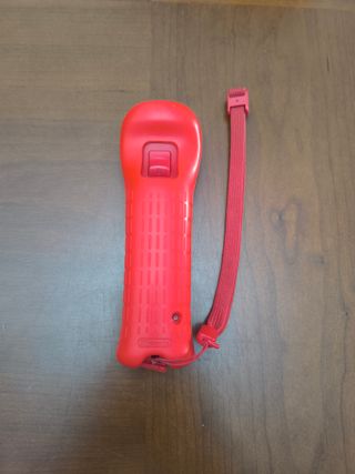 Mando Wii Motion Plus Rojo + Funda + Correa