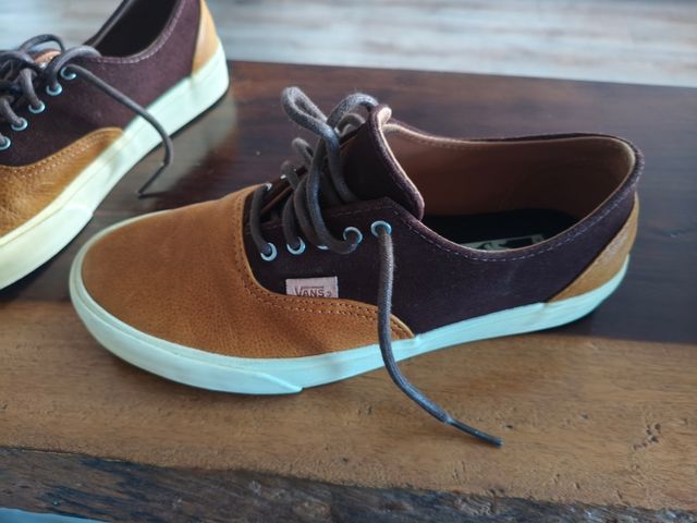 Zapatillas Vans marrón beige talla americana 7 Us