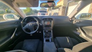 Lexus IS 220D 2009