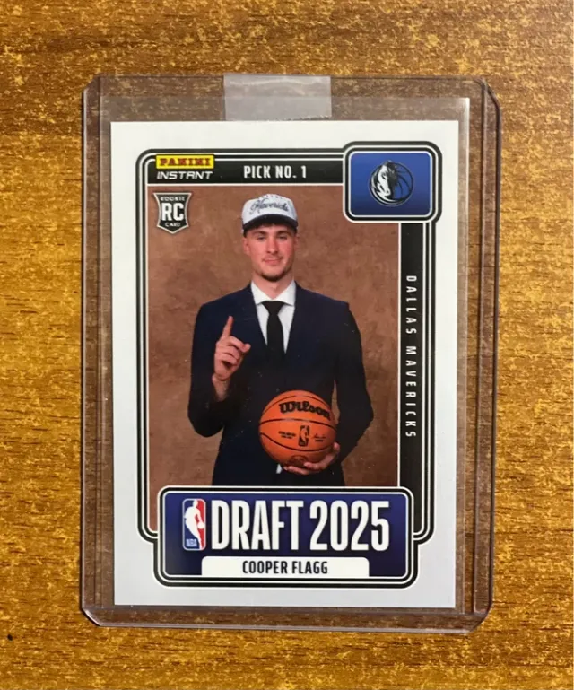 Carta Cooper Flagg Panini Instant