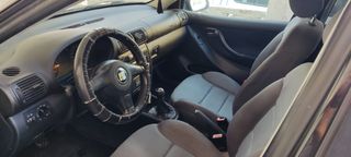 SEAT Leon 2004