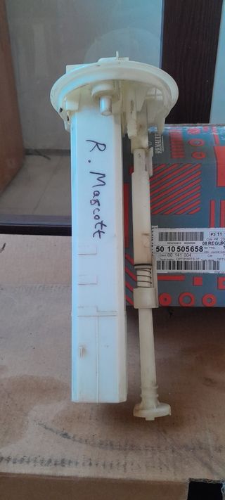 Sensor nivel combustible Renault Mascott
