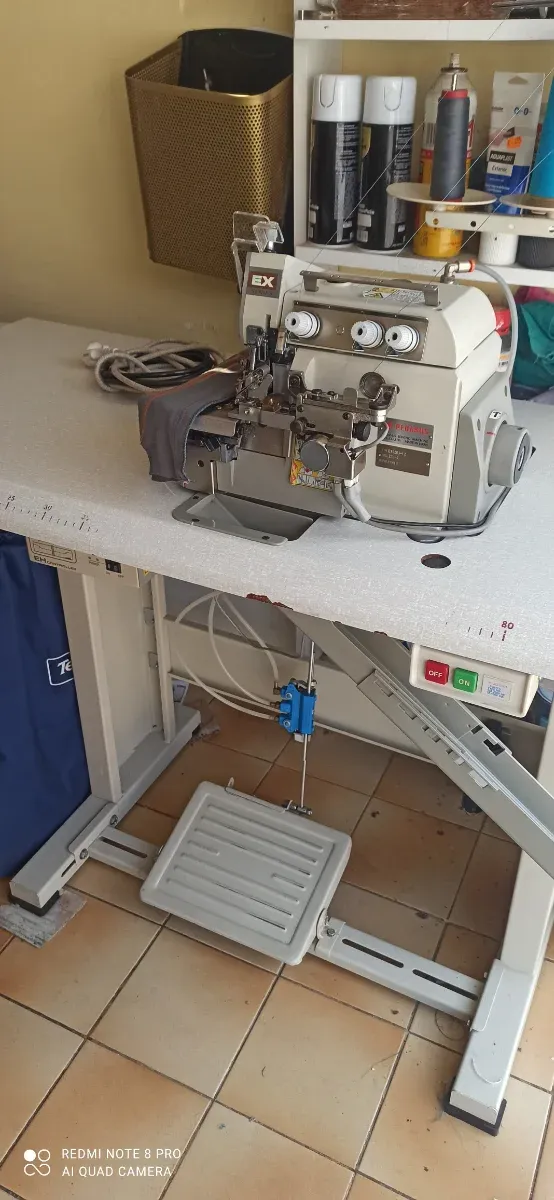 Remalladora EX PEGASUS Cortahilos de 3 hilos