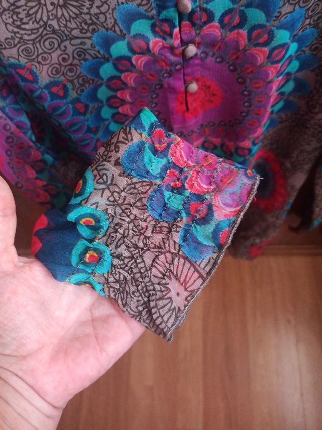 Blusa Desigual multicolor talla M