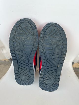 Zapatillas ABERY niño - rojas y azules