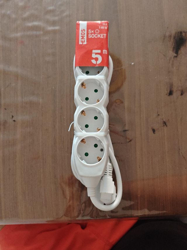 Regleta 5 enchufes cable 5 metros