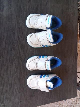 Zapatos Adidas Bebé - Azul y Blanco