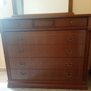 Armario, mesitas, cómoda madera maciza 6 puertas