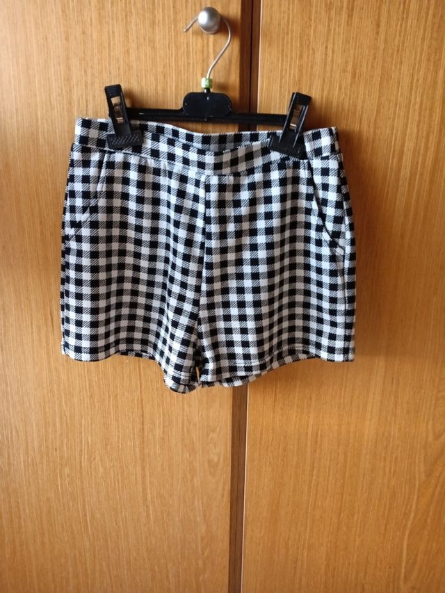 Shorts vichy blanco y negro