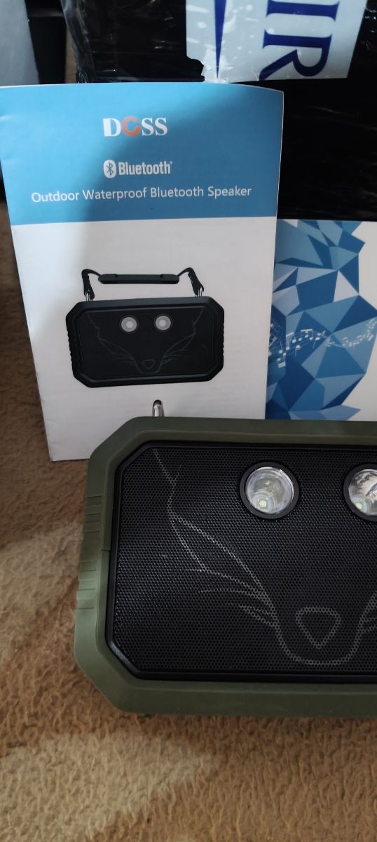 Altavoz Bluetooth Portátil con Luces