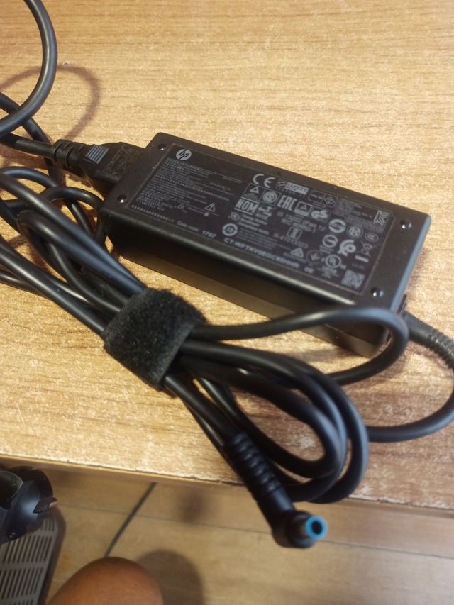 Cargador HP - Adaptador Corriente