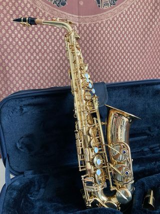 Saxo Alto Jupiter Intermediate professional