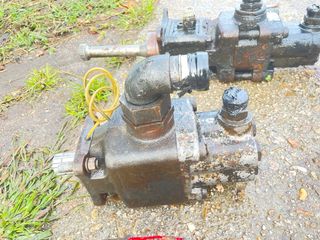 6 Tomas de fuerza camión usadas funcionando