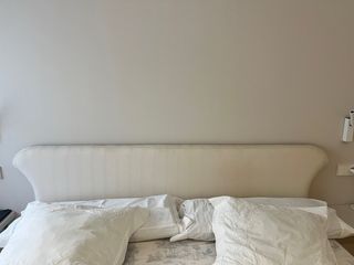 Cabecero tapizado beig