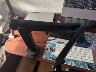 Brazo doble monitor Herman Miller Ollin