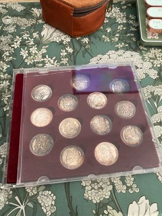 Arras Sevilla: 13 Monedas Plata