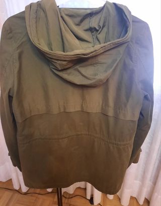 Blazer Stradivarius verde oliva