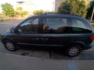 Chrysler Voyager - Monovolumen