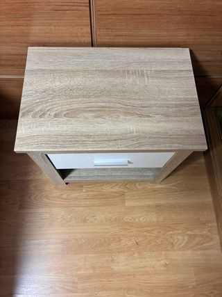 Mesita noche - 1 cajón - Madera