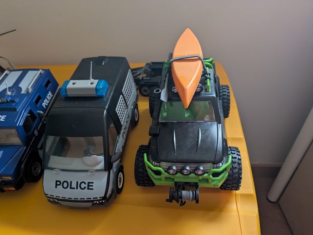 Playmobil: figuras y moto