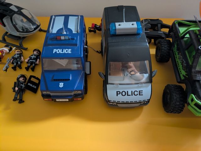 Playmobil: figuras y moto