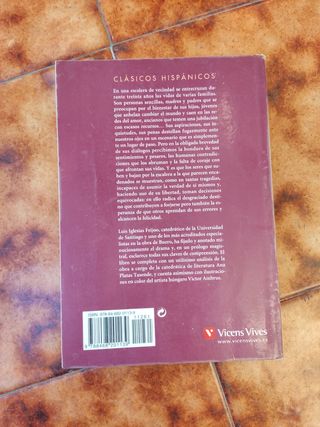 Historia De Una Escalera (Clásicos Hispánicos /...