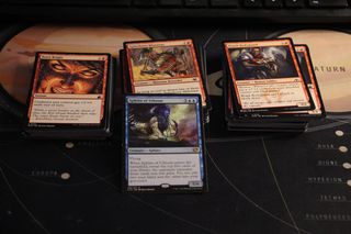 Playsets 100 cartas Magic ROJAS + rara incluida