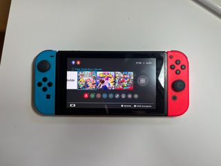 Nintendo Switch Azul-Rojo