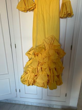 Traje Flamenca Amarillo